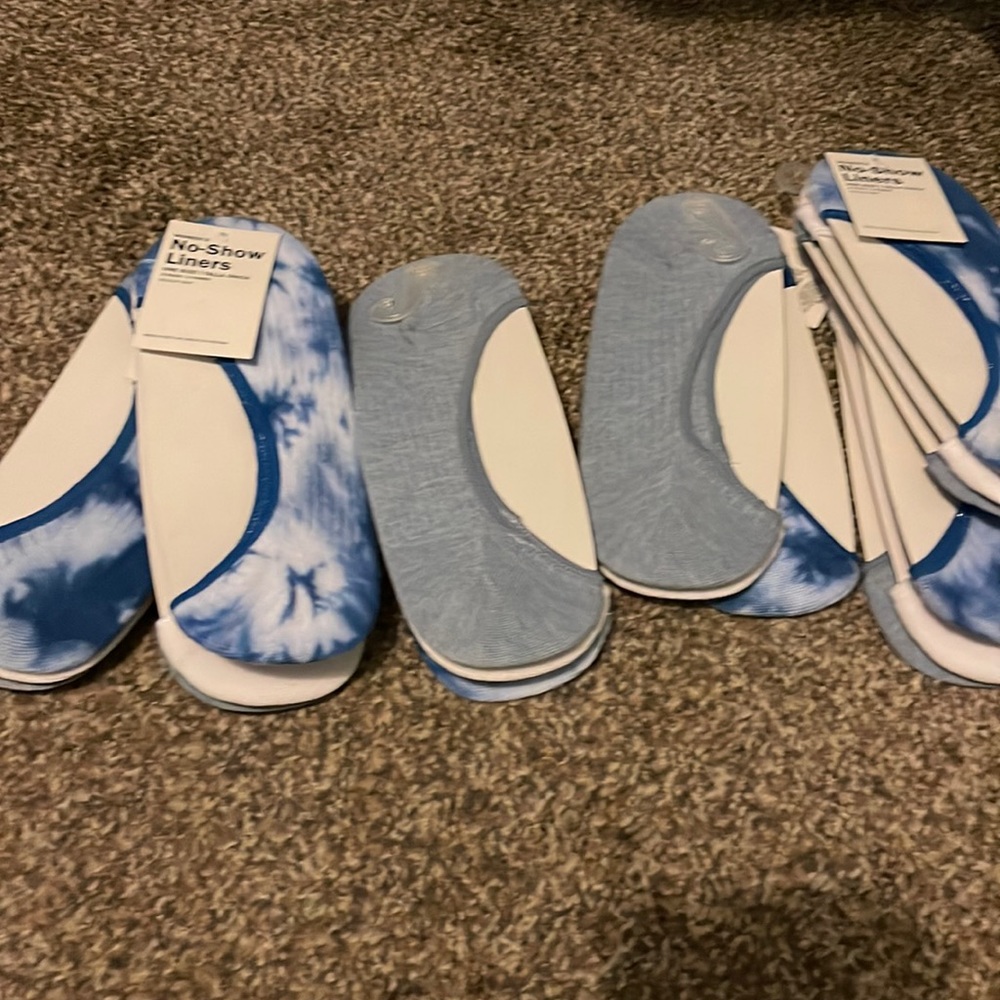 Old Navy women’s no show liners 3 pack socks one size pink blue tie dye